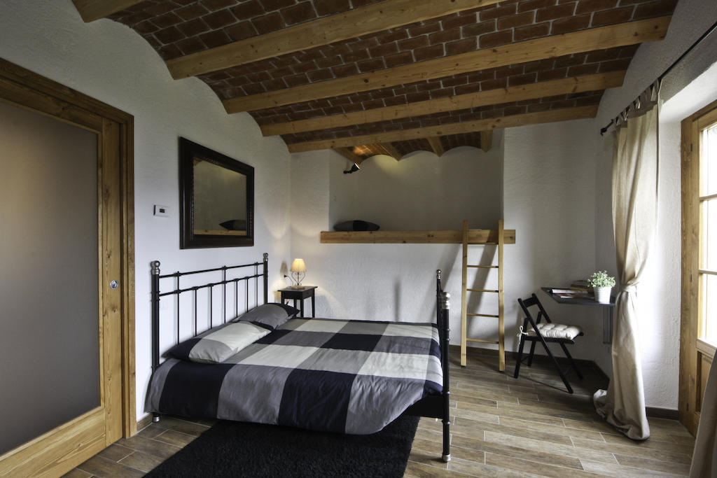 Agriturismo Crotto Di Somana 만델로델라리오 객실 사진