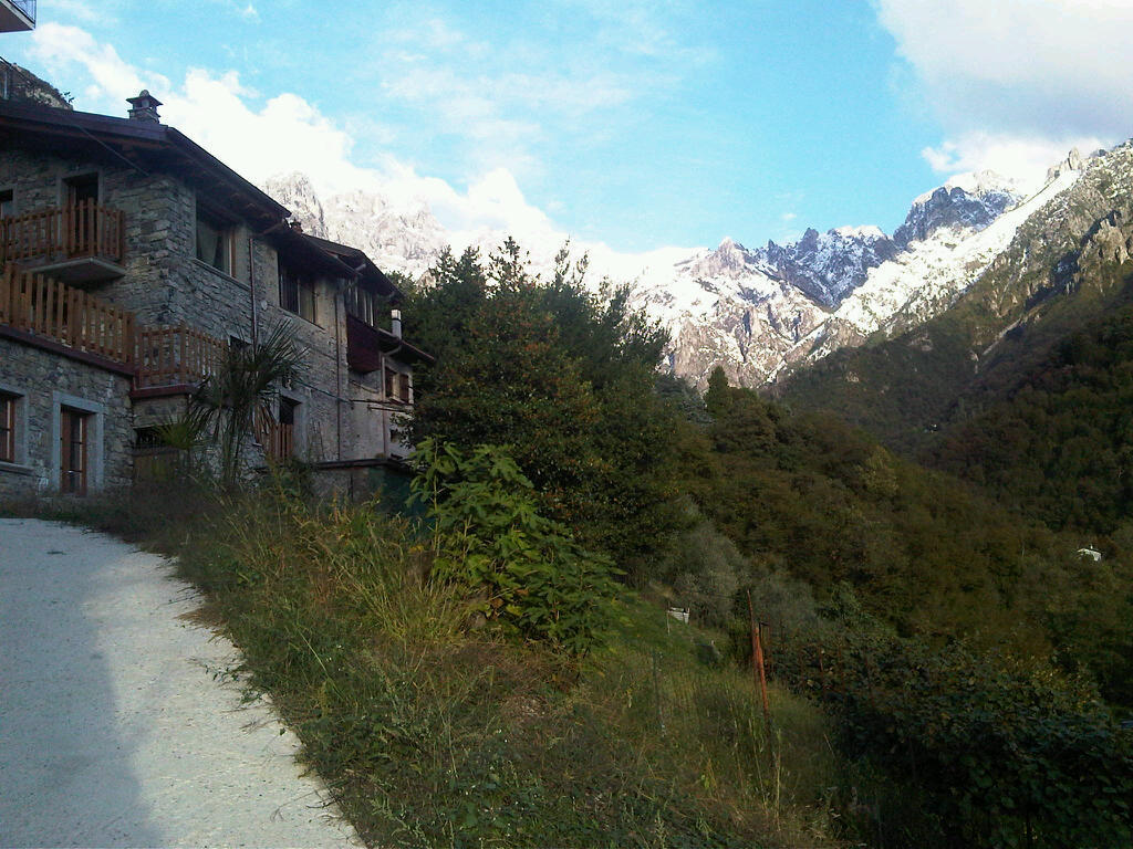 Agriturismo Crotto Di Somana 만델로델라리오 외부 사진